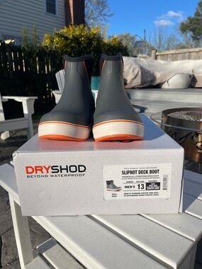 Men's Slipnot Deck Boot - Gray with Orange Accents